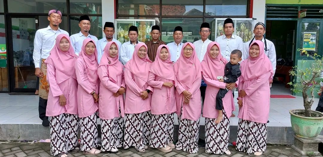 Dewan Guru MI Islamiyah Kedungmegarih